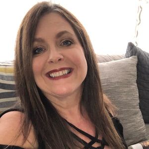 Meet your Posher, Renee